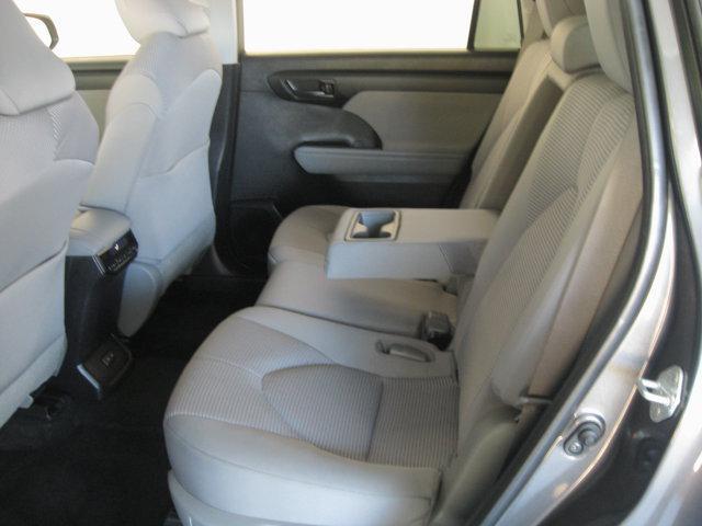 used 2023 Toyota Highlander car, priced at $31,490