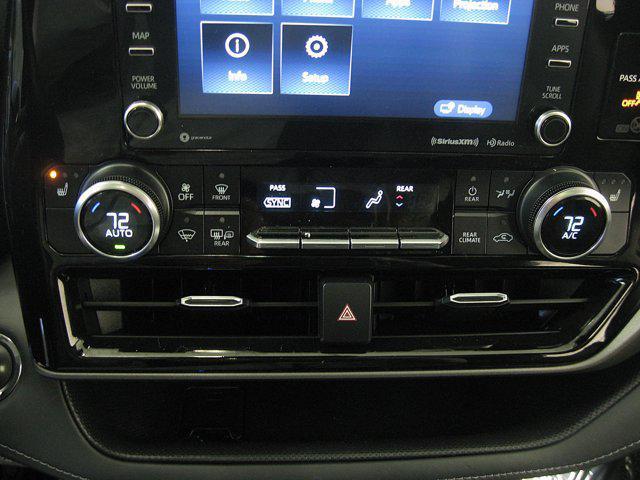 used 2022 Toyota Highlander car, priced at $35,491