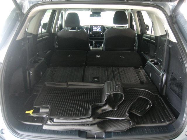 used 2022 Toyota Highlander car, priced at $35,990