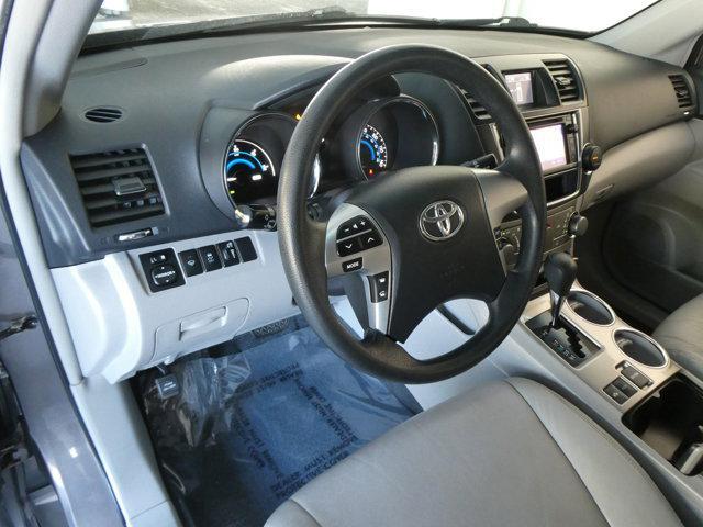 used 2013 Toyota Highlander Hybrid car, priced at $17,191