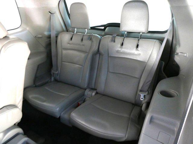 used 2013 Toyota Highlander Hybrid car, priced at $17,191