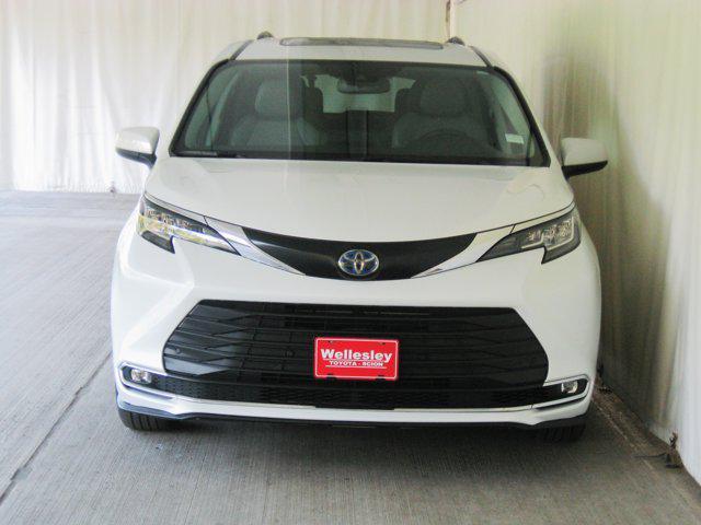 used 2023 Toyota Sienna car, priced at $43,990
