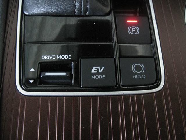 used 2023 Toyota Sienna car, priced at $43,990