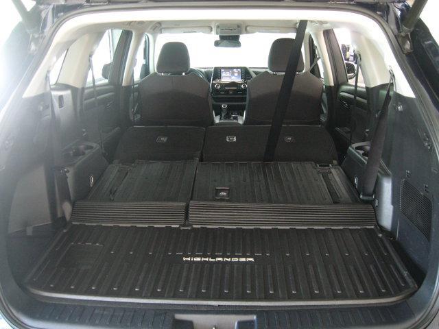 used 2022 Toyota Highlander car, priced at $32,490