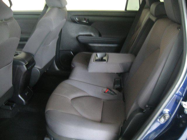 used 2022 Toyota Highlander car, priced at $32,490