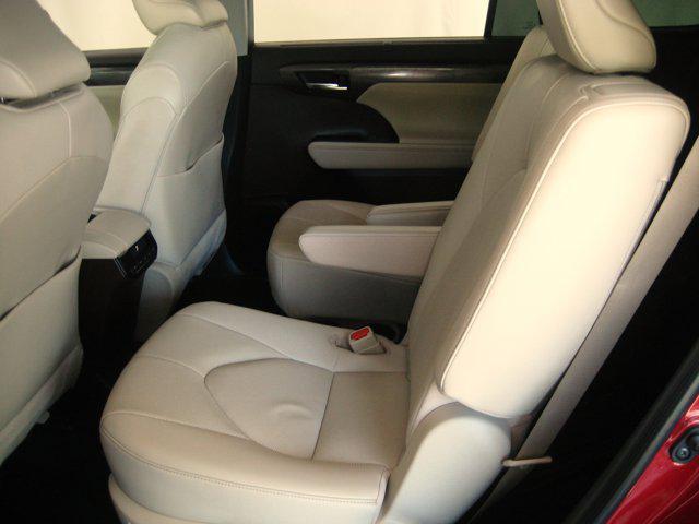 used 2021 Toyota Highlander car, priced at $34,490