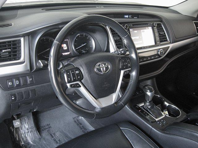 used 2018 Toyota Highlander car, priced at $24,490