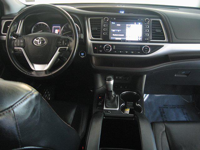 used 2018 Toyota Highlander car, priced at $24,490