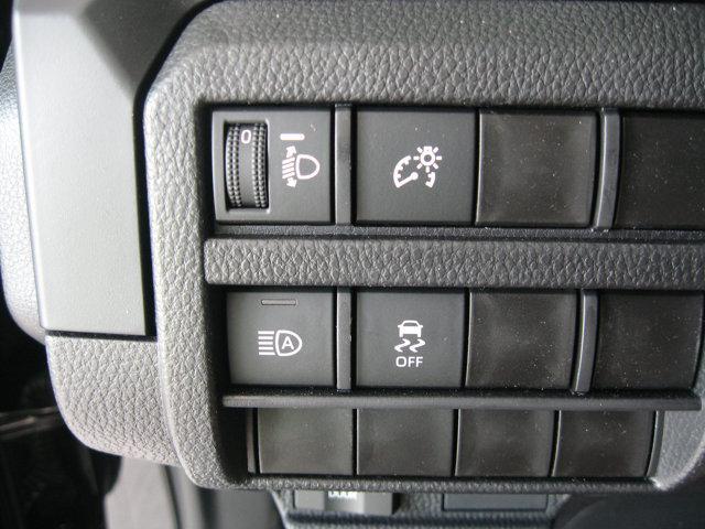 new 2025 Toyota Tacoma car, priced at $33,518