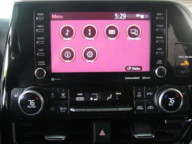 used 2022 Toyota Highlander car, priced at $36,490