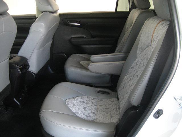 used 2023 Toyota Highlander Hybrid car, priced at $45,990
