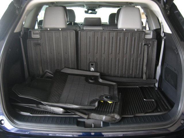 used 2022 Toyota Highlander car, priced at $35,990