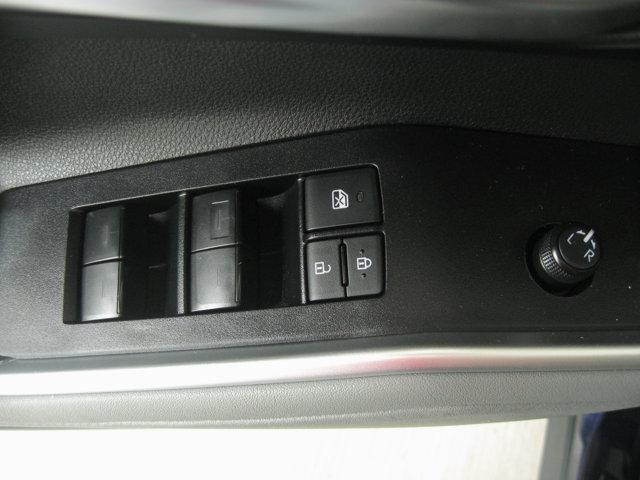 used 2025 Toyota Highlander Hybrid car, priced at $50,990