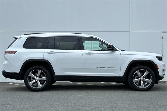 used 2021 Jeep Grand Cherokee L car, priced at $35,990