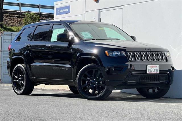 used 2018 Jeep Grand Cherokee car, priced at $25,750