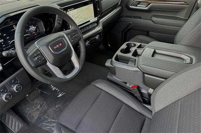 new 2025 GMC Sierra 1500 car, priced at $52,985