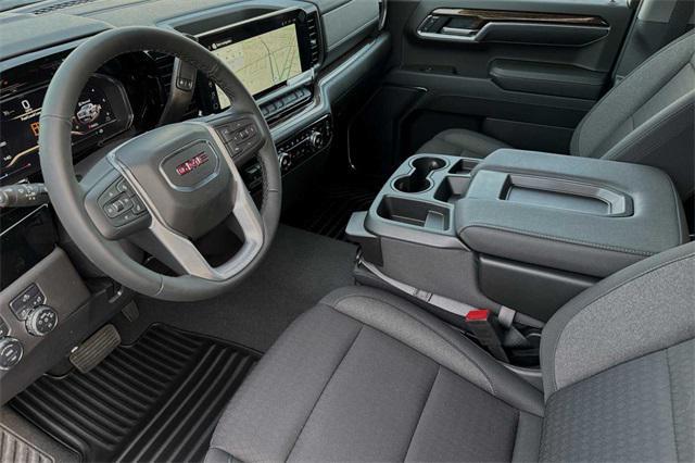 new 2025 GMC Sierra 1500 car, priced at $52,540