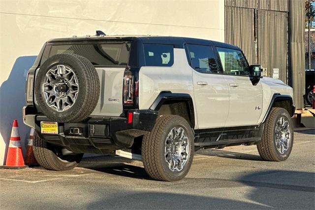 new 2024 GMC HUMMER EV SUV car, priced at $101,065