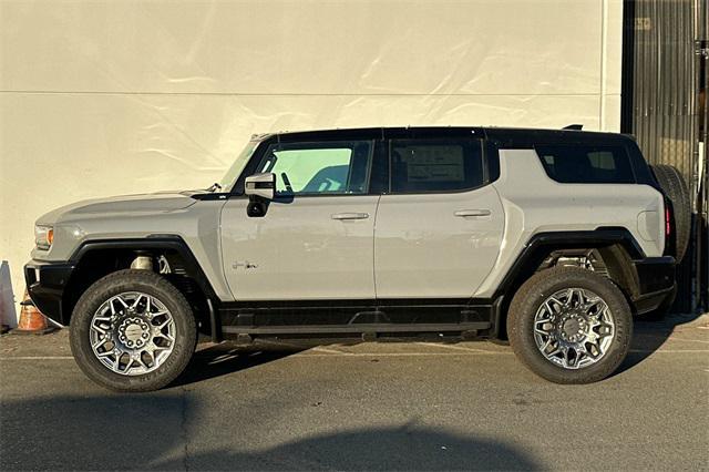 new 2024 GMC HUMMER EV SUV car, priced at $102,065