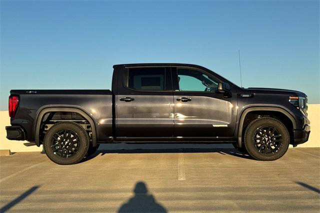 new 2025 GMC Sierra 1500 car, priced at $55,375