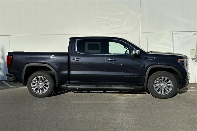 new 2025 GMC Sierra 1500 car, priced at $69,125