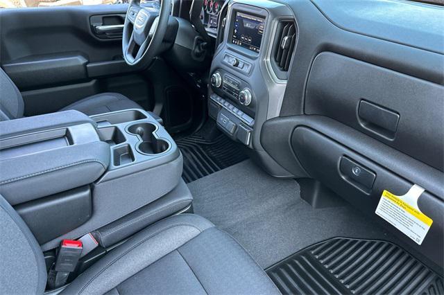 new 2025 GMC Sierra 1500 car, priced at $43,040