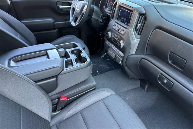 new 2025 GMC Sierra 1500 car, priced at $43,040