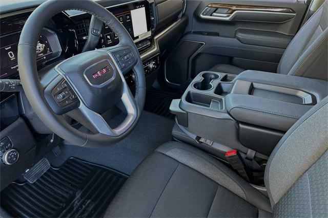 new 2025 GMC Sierra 1500 car, priced at $52,940