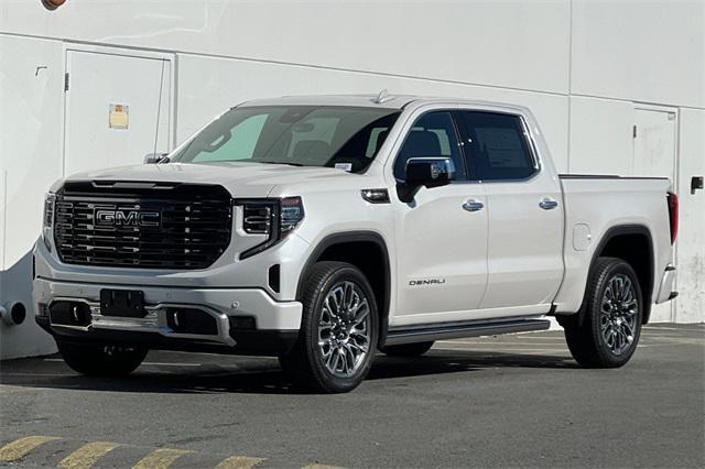 new 2025 GMC Sierra 1500 car, priced at $82,655