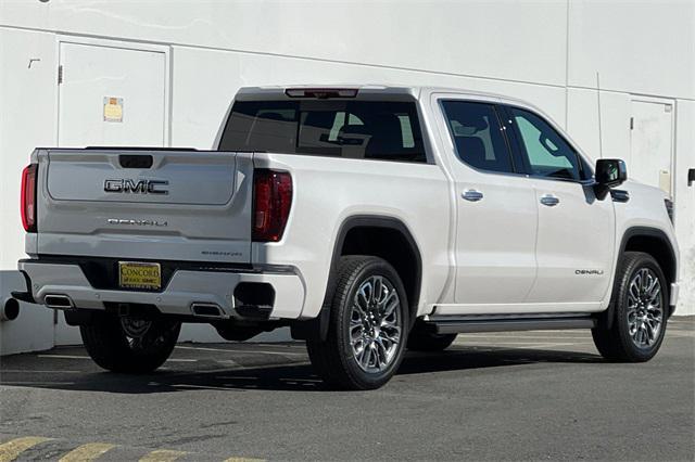 new 2025 GMC Sierra 1500 car, priced at $82,655