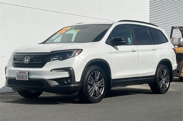 used 2022 Honda Pilot car, priced at $24,995