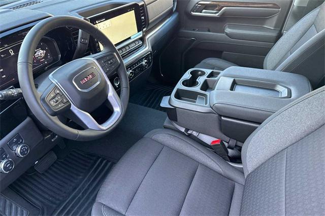 new 2024 GMC Sierra 1500 car, priced at $50,690