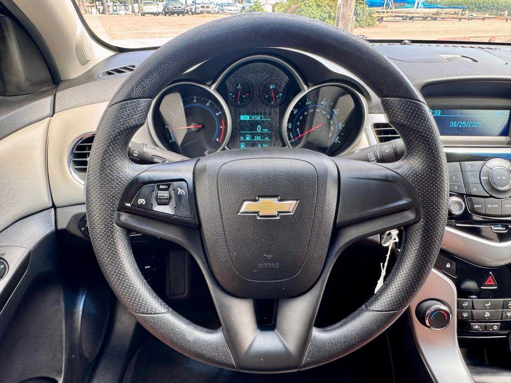 used 2013 Chevrolet Cruze car, priced at $5,490