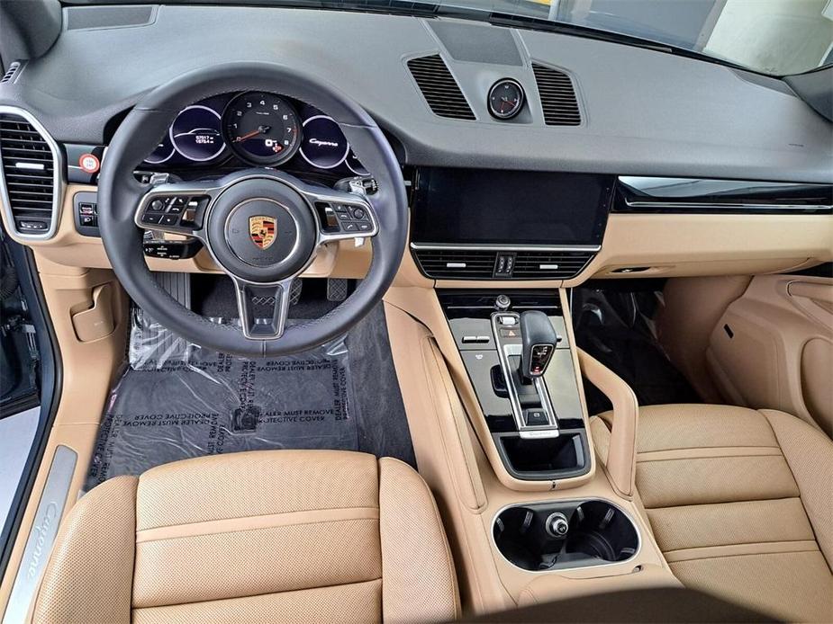 used 2019 Porsche Cayenne car, priced at $43,900