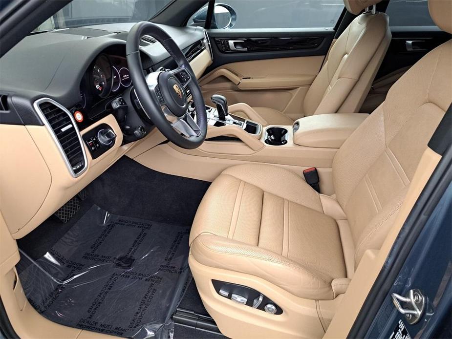 used 2019 Porsche Cayenne car, priced at $43,900