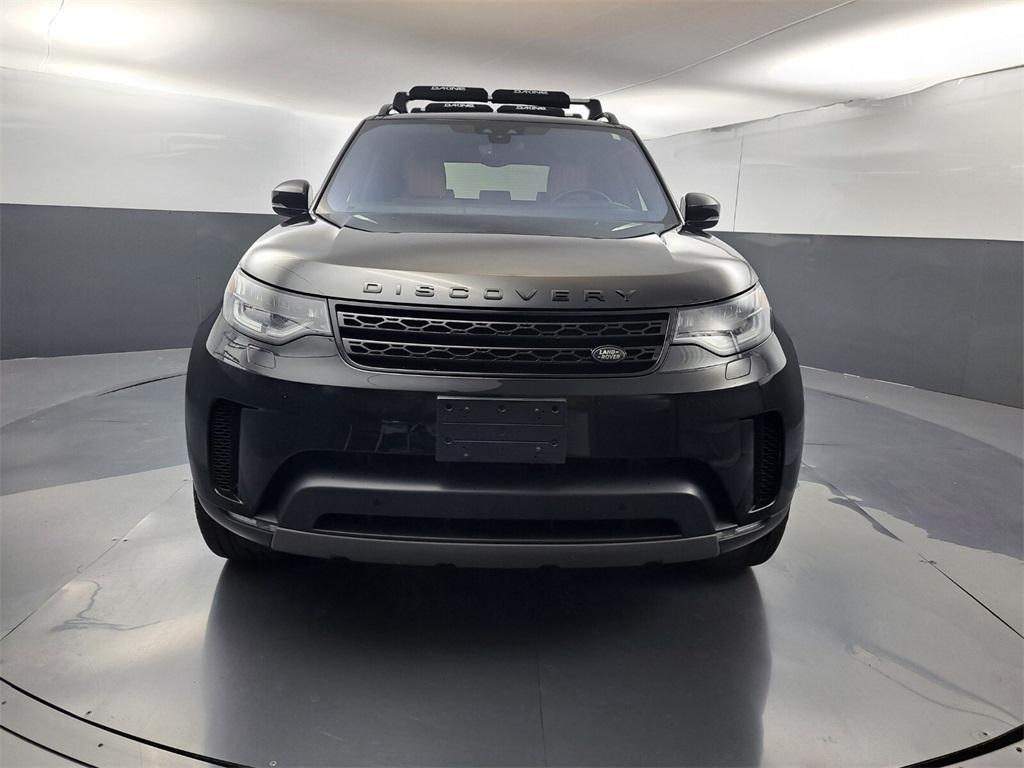 used 2020 Land Rover Discovery car, priced at $31,900