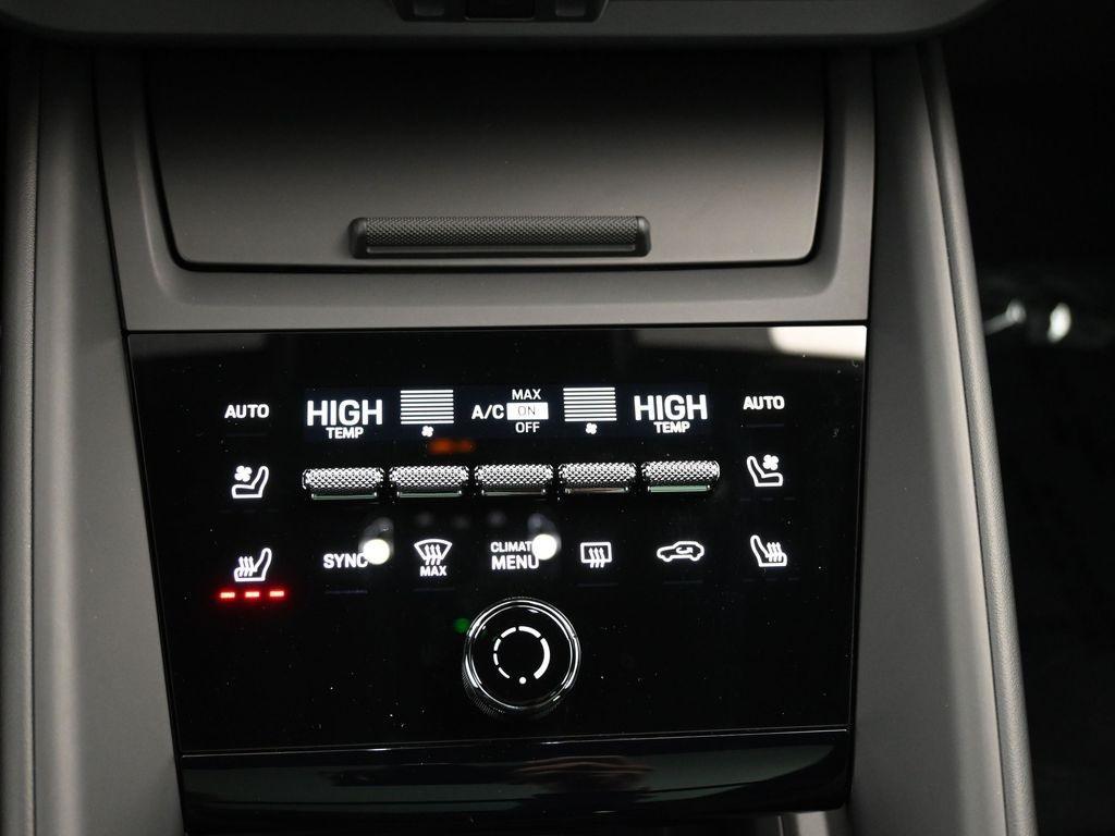 used 2025 Porsche Macan car, priced at $89,900