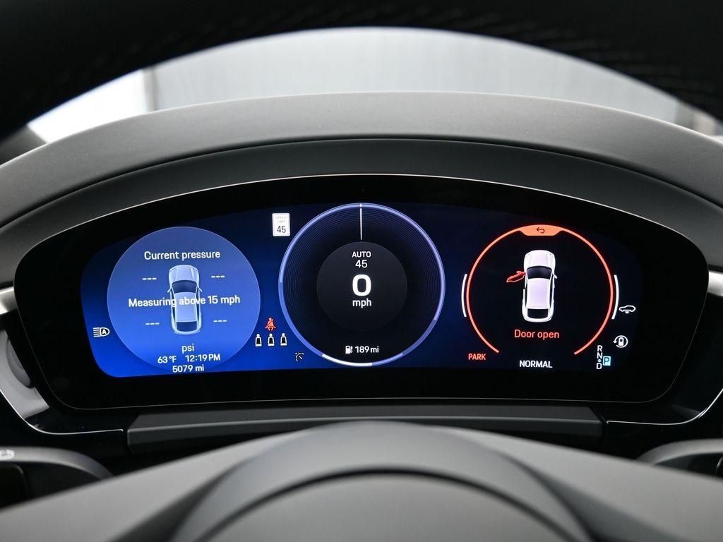 used 2025 Porsche Macan car, priced at $89,900