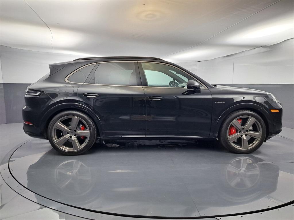 used 2025 Porsche Cayenne E-Hybrid car, priced at $179,900