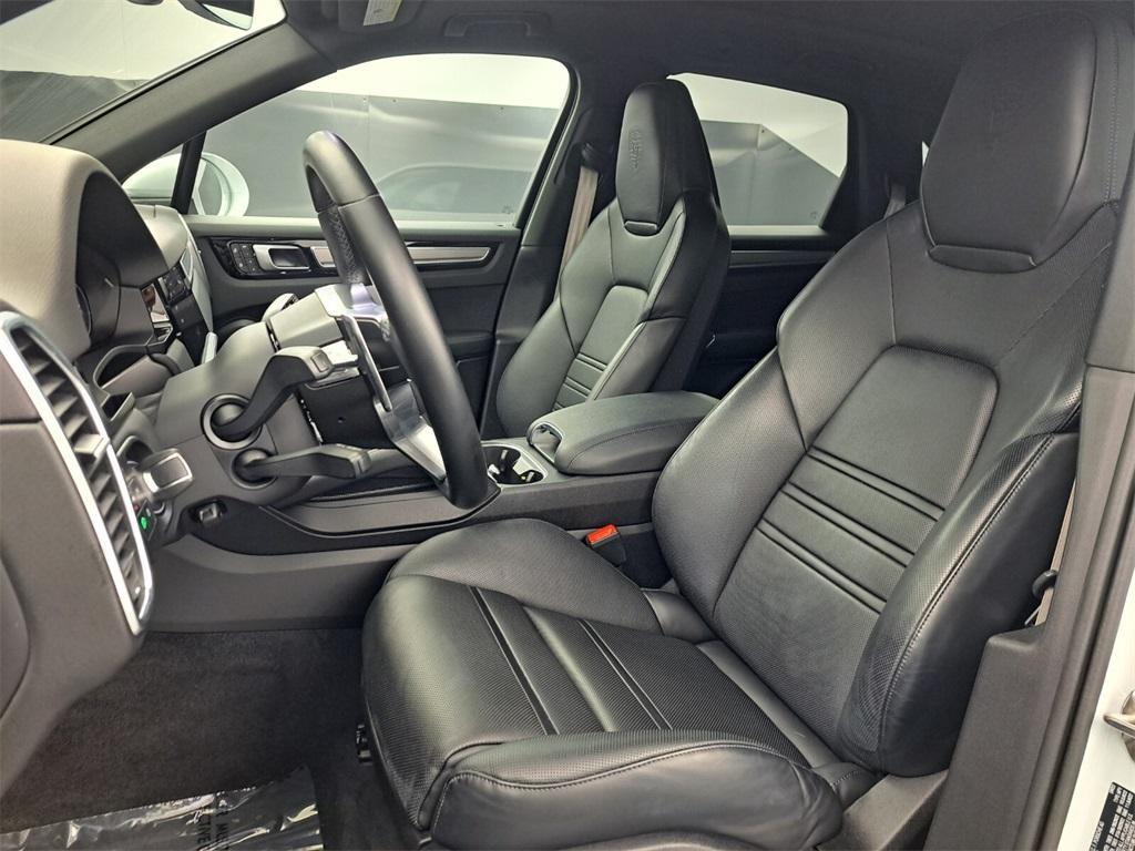 used 2023 Porsche Cayenne E-Hybrid car, priced at $87,900
