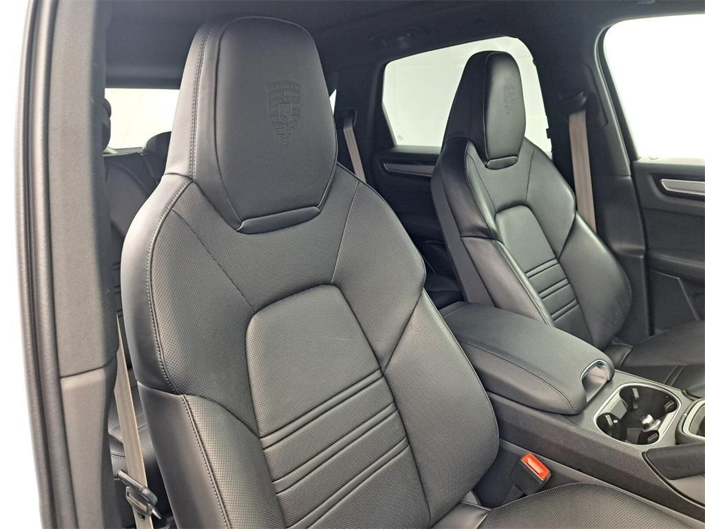 used 2023 Porsche Cayenne E-Hybrid car, priced at $87,900