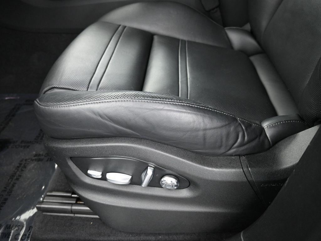 used 2019 Porsche Cayenne car, priced at $41,900