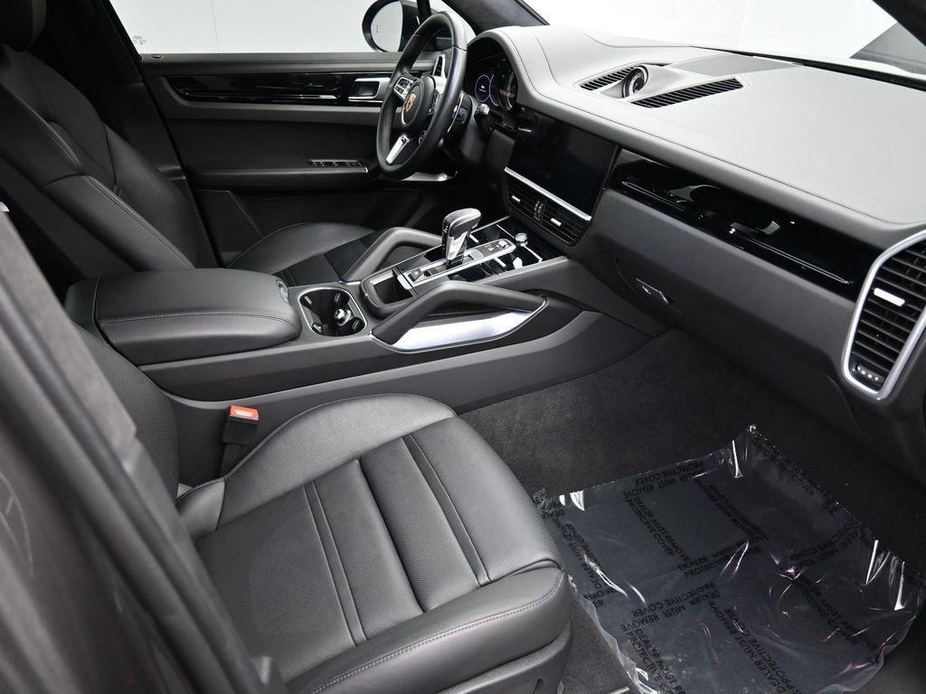used 2023 Porsche Cayenne car, priced at $115,900