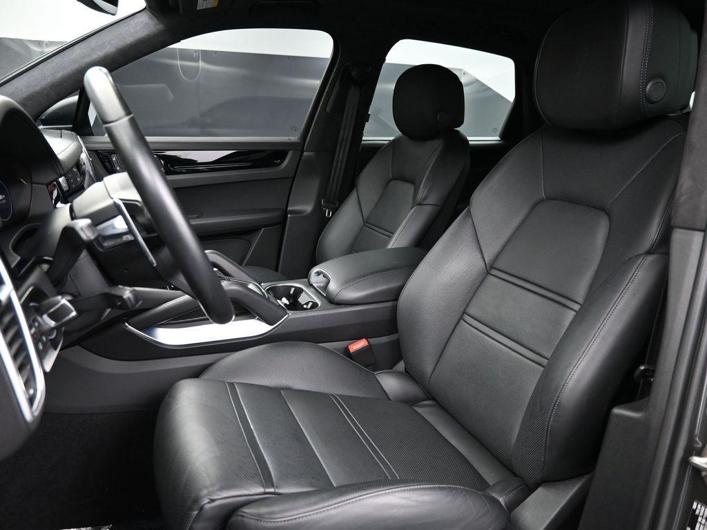 used 2023 Porsche Cayenne car, priced at $115,900