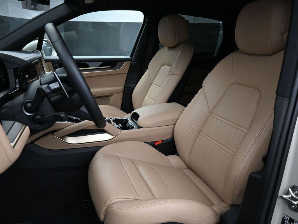 used 2025 Porsche Cayenne car, priced at $132,900