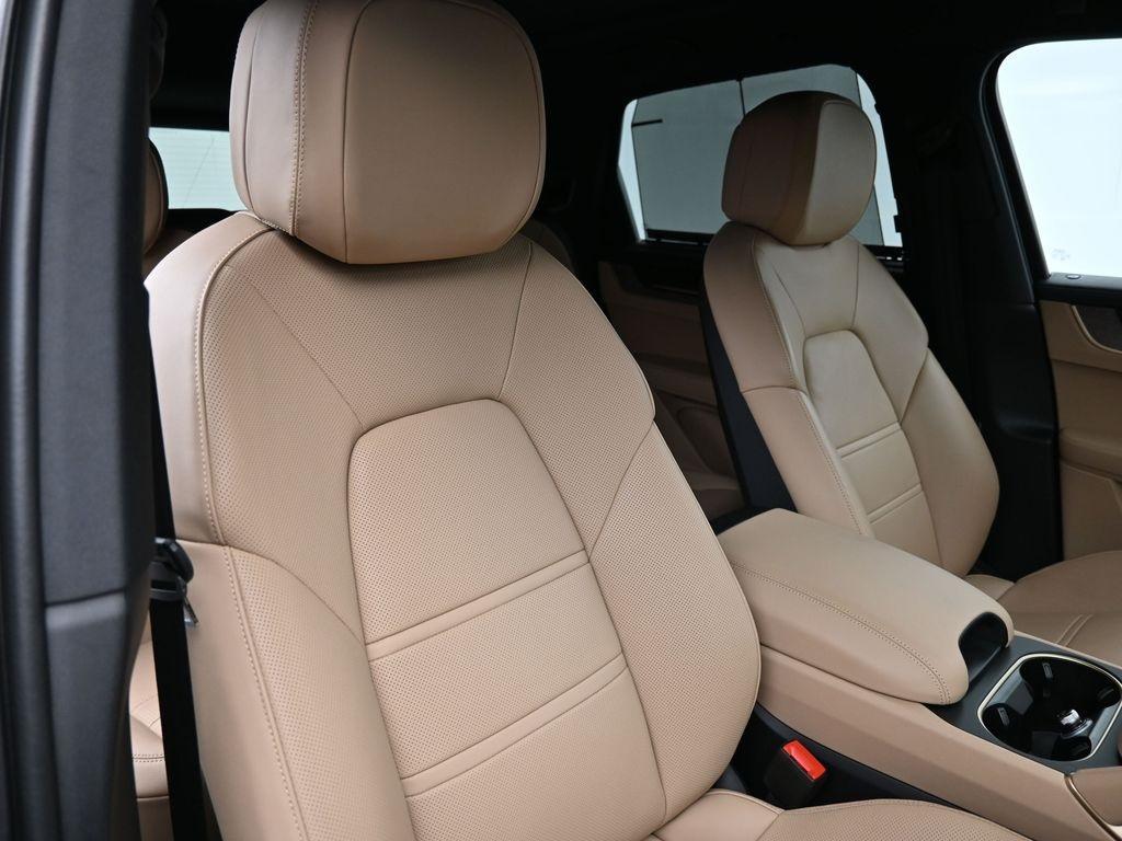used 2025 Porsche Cayenne car, priced at $132,900