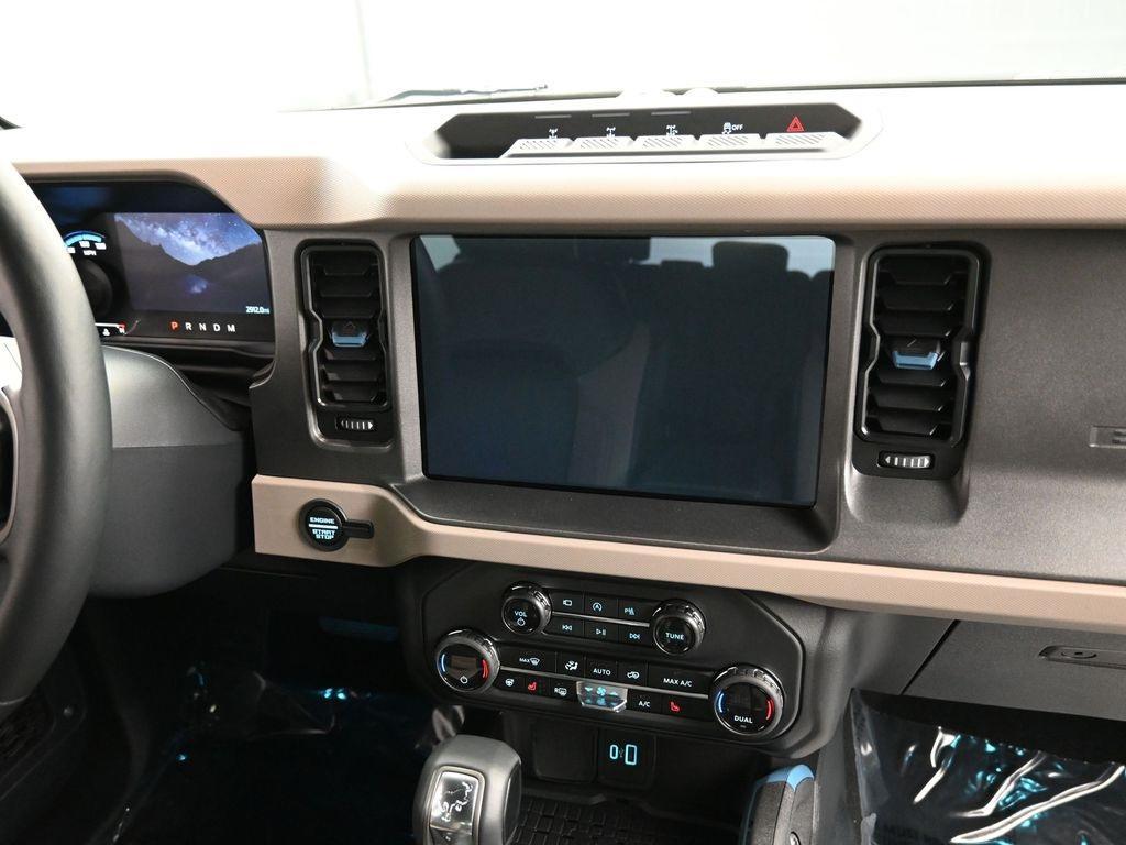 used 2024 Ford Bronco car, priced at $55,900