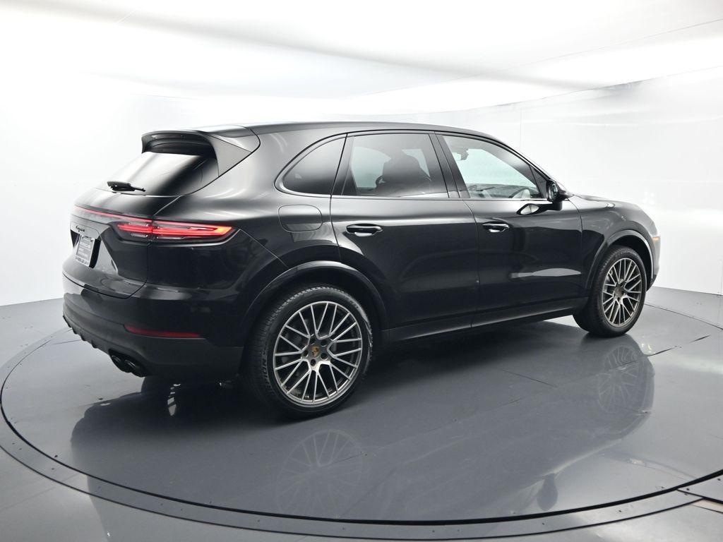 used 2022 Porsche Cayenne car, priced at $59,901