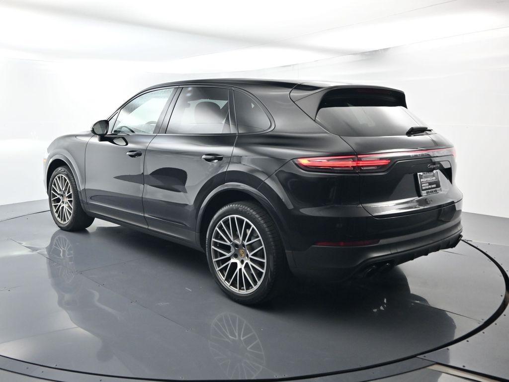 used 2022 Porsche Cayenne car, priced at $59,901
