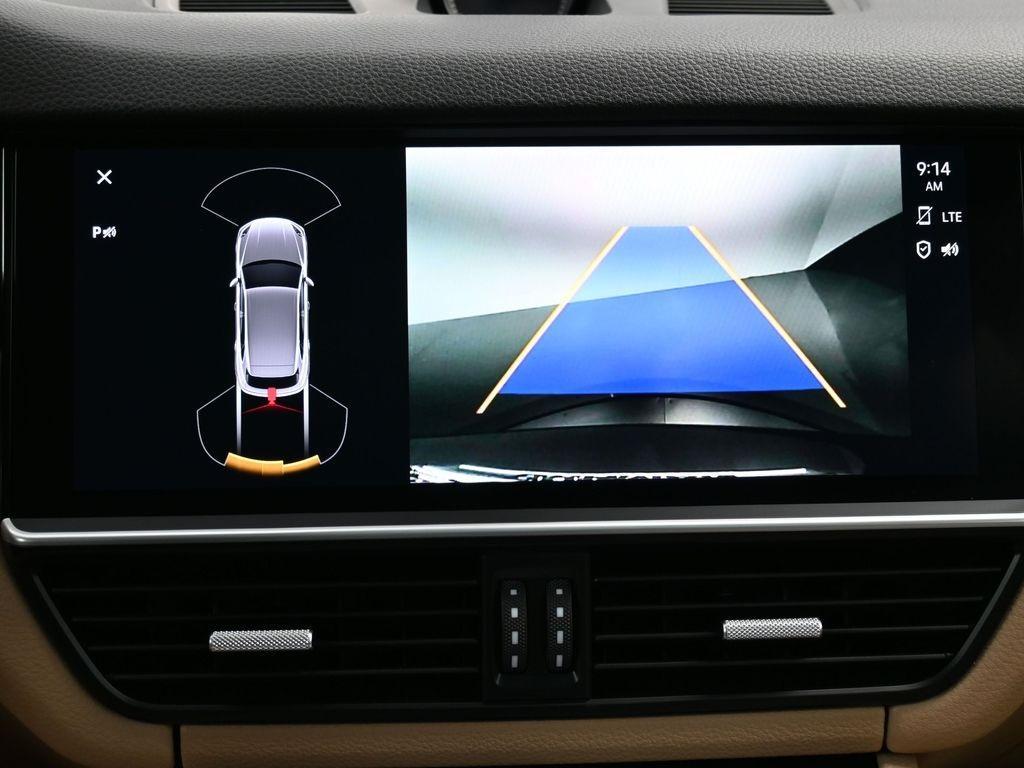 used 2022 Porsche Cayenne car, priced at $59,901